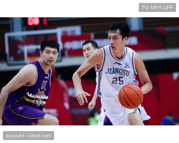 右腓骨上段骨折预计伤停四个月 郑祺龙赛季报销令人遗憾 右腓骨上段骨折预计伤停四个月 郑祺龙赛季报销令人遗憾